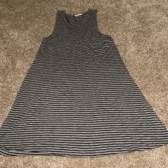 Madewell Striped Scoopneck Knit Dress - size Large. B2 - Picture 3 of 6